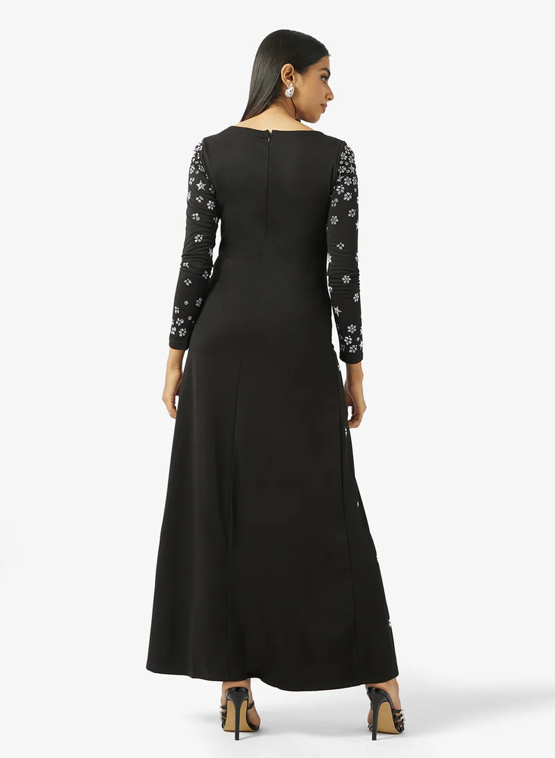 خزانة Embellished Dress